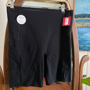 Spanx Icon Every Wear Bike Shorts NWT sz L